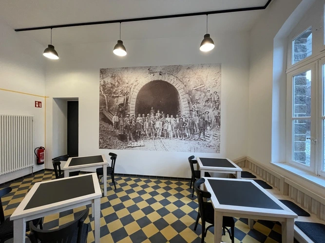 Wandgestaltung für Hotel und Restaurant in Berlin